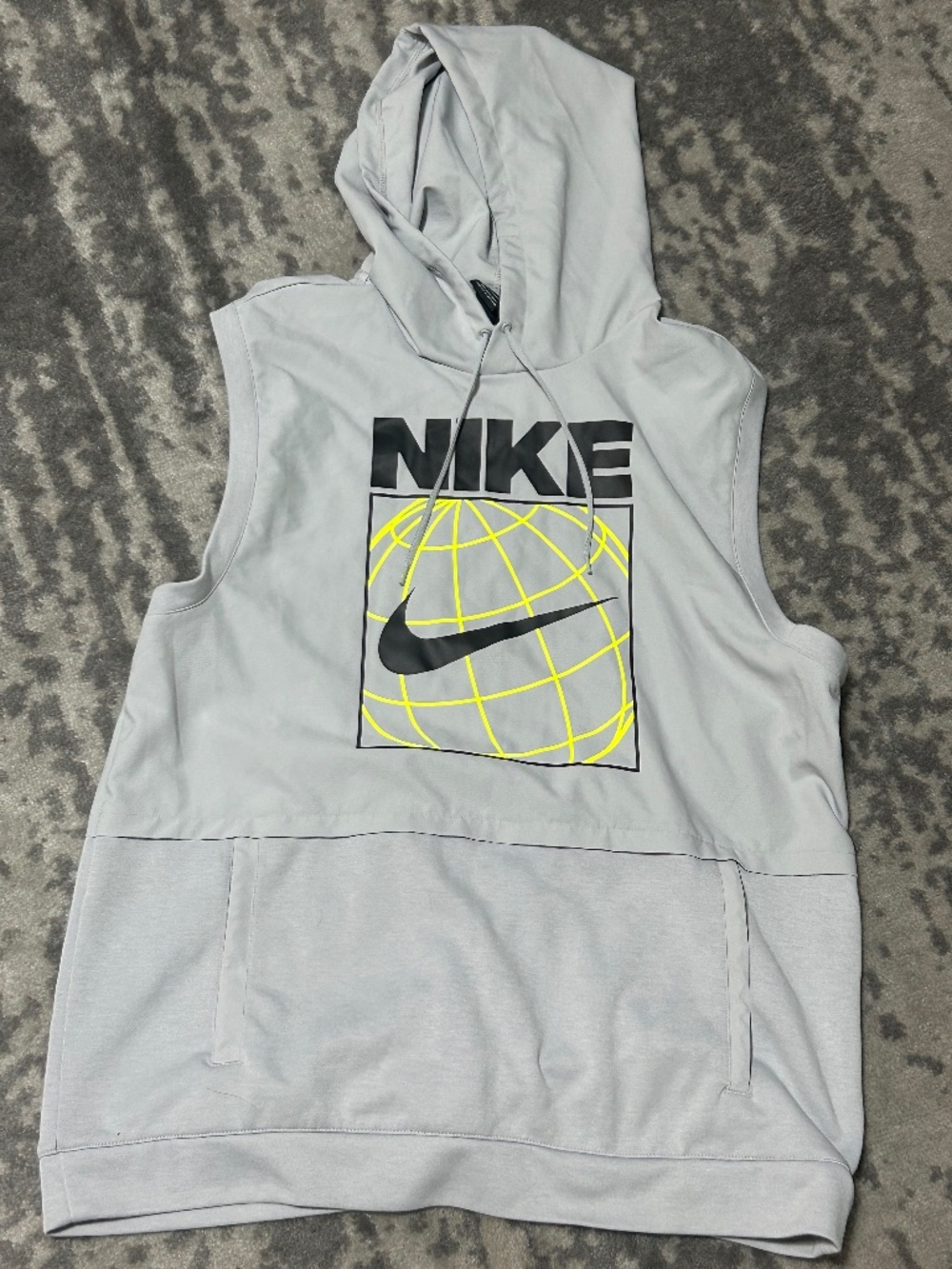 Nike Dri Fit Large Men’s Sleeveless Hoodie